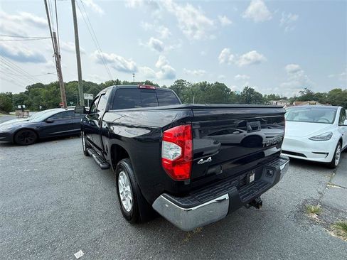 Used 2021 Toyota Tundra SR5 AWD/4WD image 4