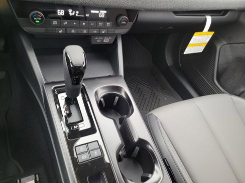 New 2026 Subaru Outback Premium image 13