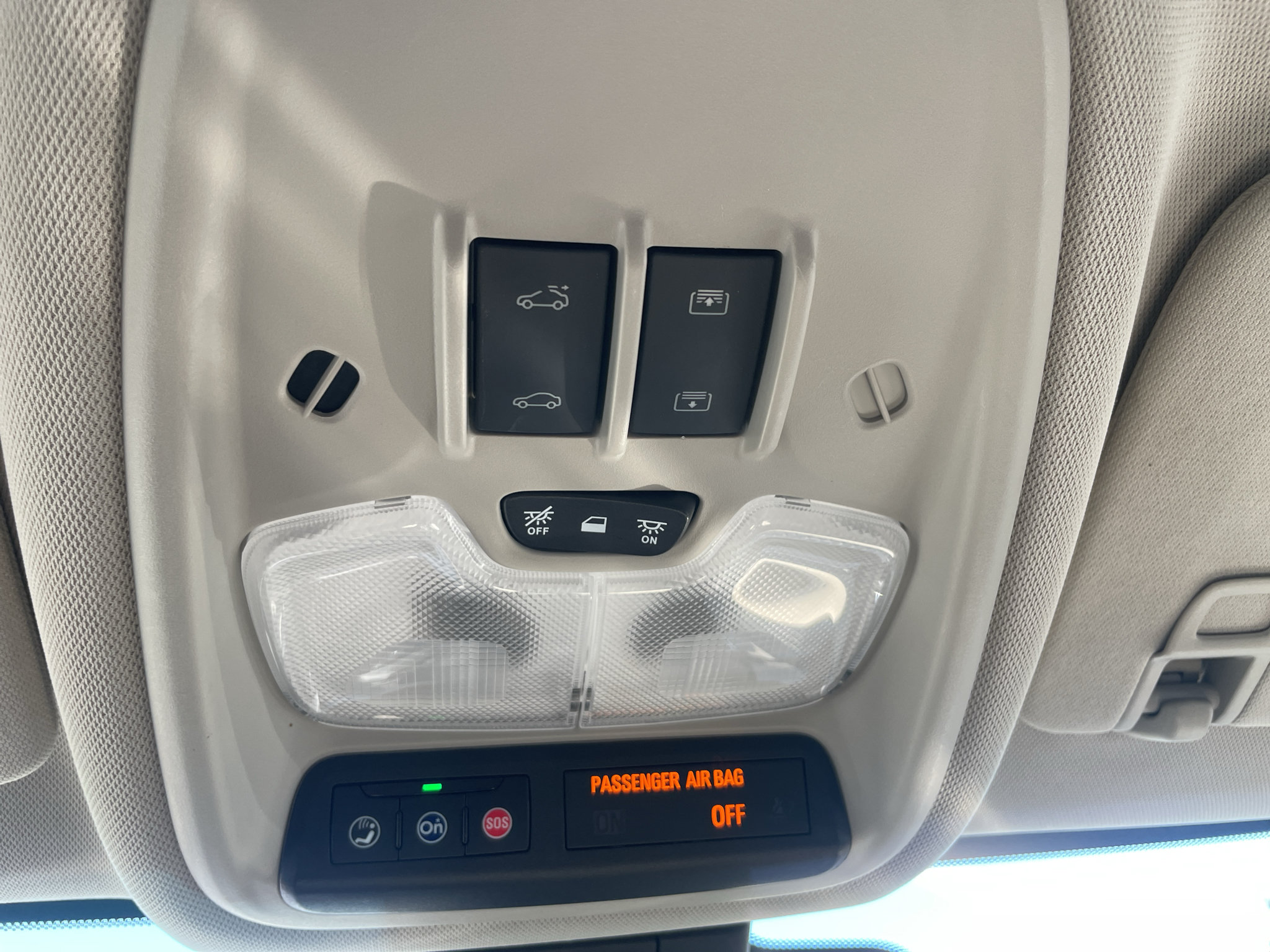 Certified 2020 Buick Encore GX Preferred w/ Cold Weather Comfort Package FWD image 27