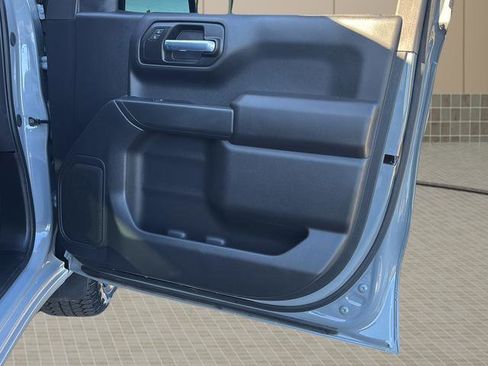 Used 2025 Chevrolet Silverado 1500 Custom Trail Boss image 34