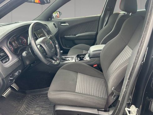 Used 2023 Dodge Charger R/T w/ Blacktop Package RWD image 10