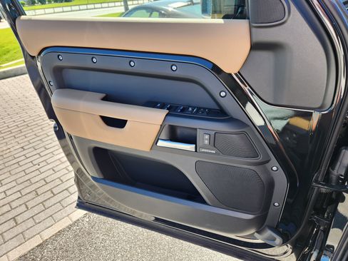 New 2026 Land Rover Defender 110 S AWD/4WD image 16