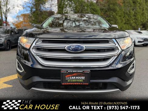 Used 2018 Ford Edge Titanium w/ Technology Package image 3