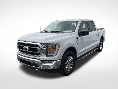 Used 2021 Ford F150 XLT w/ Equipment Group 302A High AWD/4WD image 3