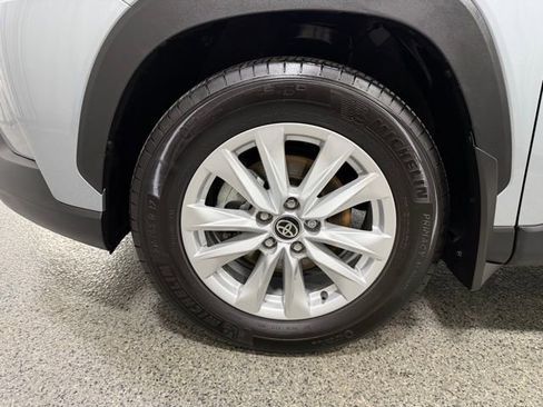 Used 2024 Toyota Corolla Cross LE AWD/4WD image 24