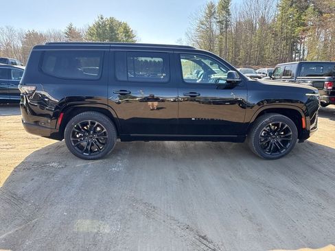 New 2026 Jeep Grand Wagoneer Summit AWD/4WD image 6