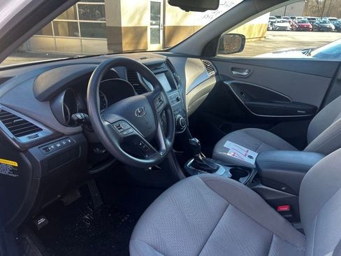 Used 2018 Hyundai Santa Fe Sport w/ 2.4L Value Package 02 image 7