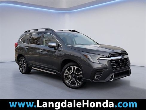 Used 2023 Subaru Ascent Touring image 1
