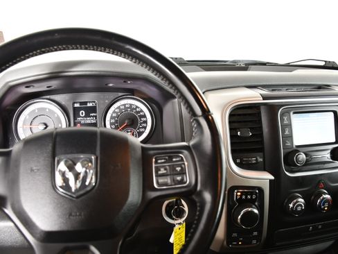 Used 2016 RAM 1500 Big Horn AWD/4WD image 18