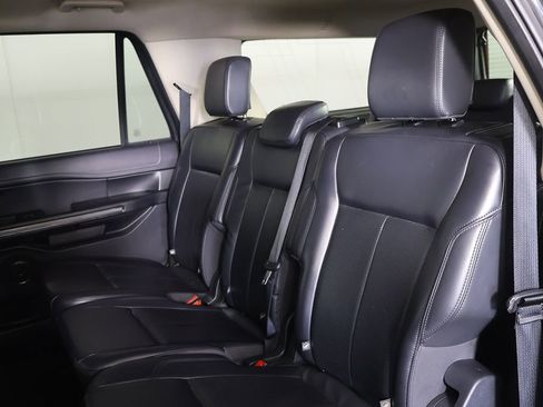 Used 2024 Ford Expedition Max XLT AWD/4WD image 30