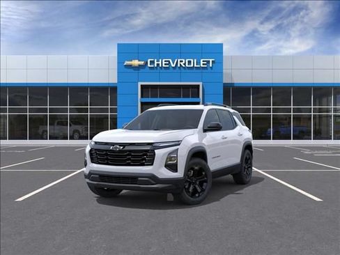 New 2026 Chevrolet Equinox LT w/ Convenience Package II AWD/4WD image 8