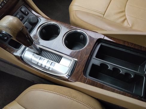 Used 2015 Buick Enclave Premium FWD image 26