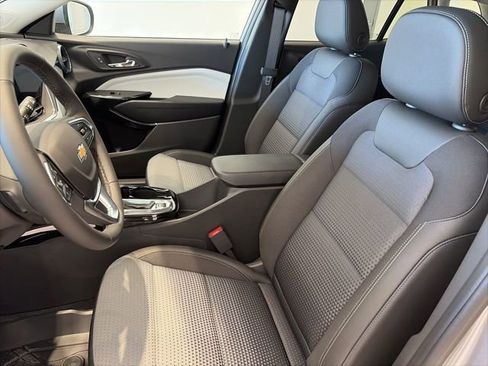 New 2026 Chevrolet Trax LT w/ Driver Confidence Package image 10