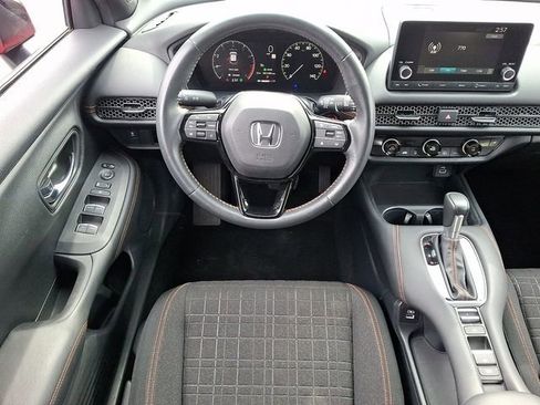 Certified 2023 Honda HR-V Sport image 11