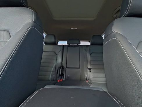 Used 2026 Volkswagen Atlas SEL AWD/4WD image 29