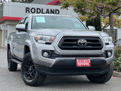 Certified 2020 Toyota Tacoma SR5 AWD/4WD image 1