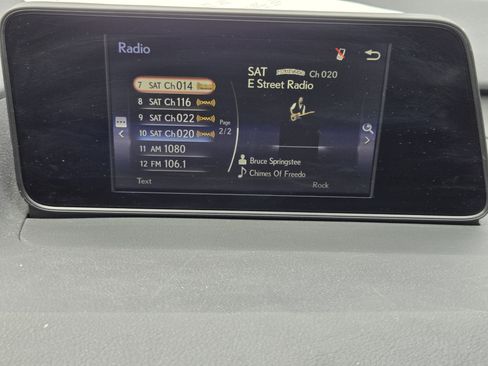 Used 2018 Lexus RX 350 FWD w/ Premium Package image 34
