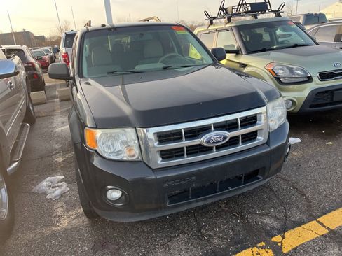 Used 2011 Ford Escape XLT image 20