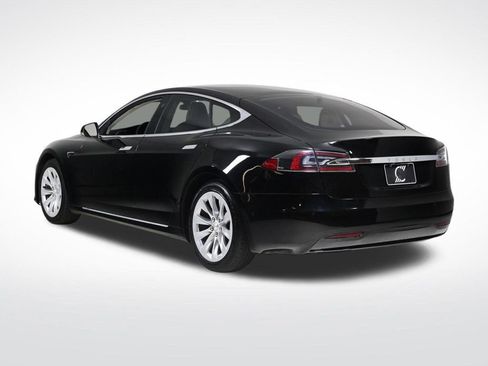 Used 2018 Tesla Model S 75D image 3