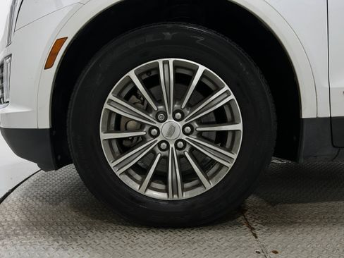 Used 2019 Cadillac XT5 Luxury AWD/4WD image 36