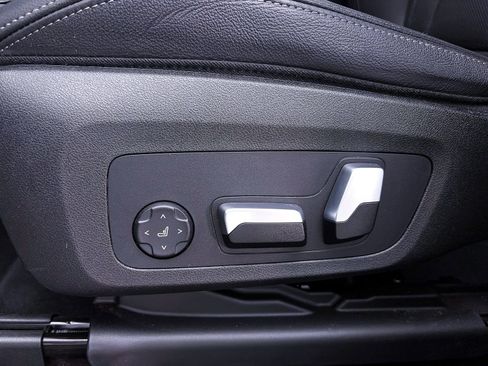 Used 2023 BMW X3 sDrive30i w/ M Sport Package RWD image 22