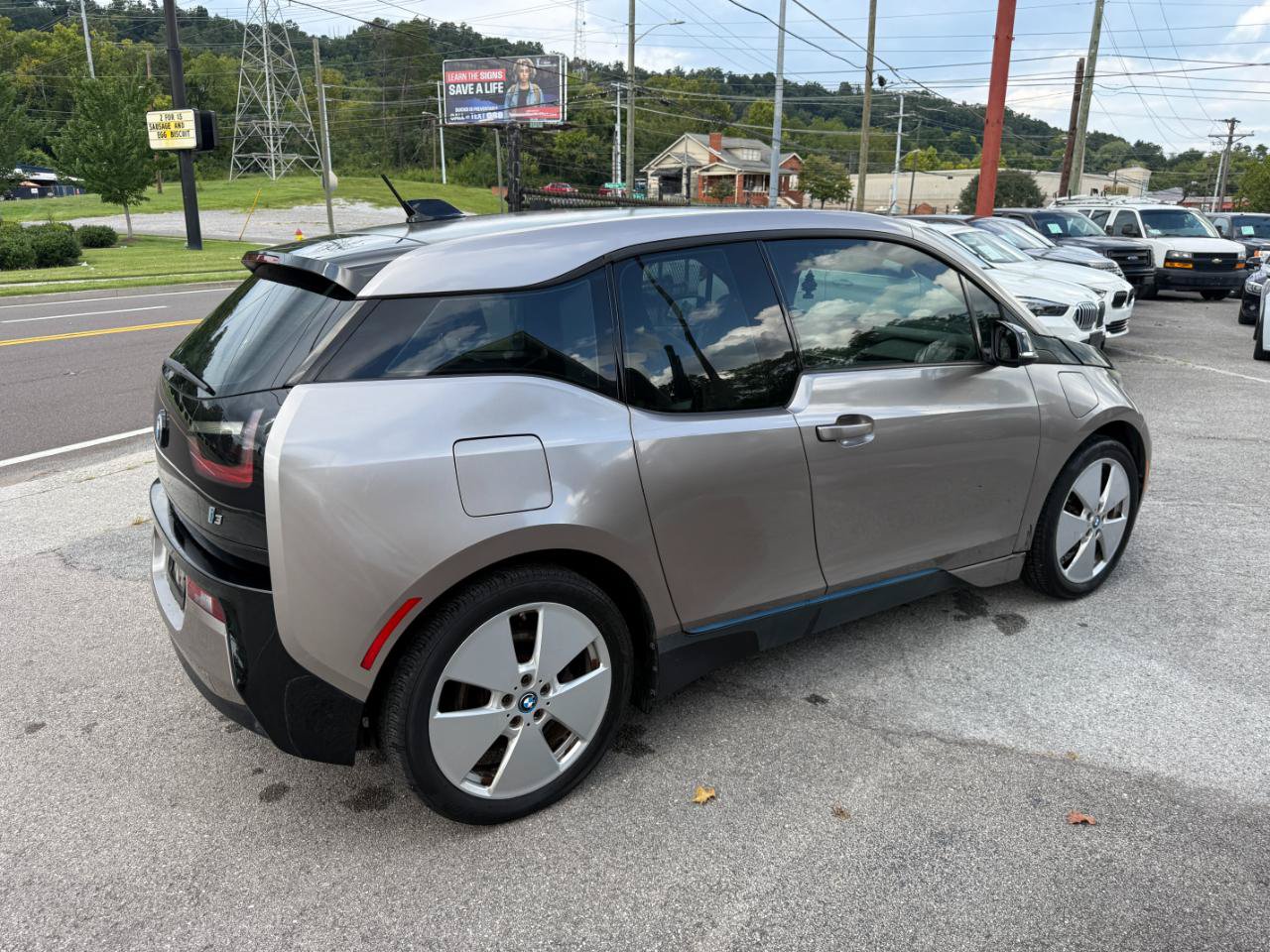 Used 2015 BMW i3 w/ Range Extender RWD image 38