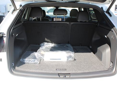New 2026 Volkswagen Atlas Cross Sport SEL AWD/4WD image 20