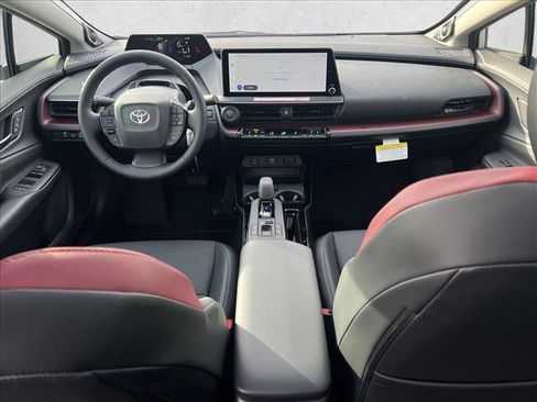 New 2026 Toyota Prius Plug-In Hybrid FWD image 16