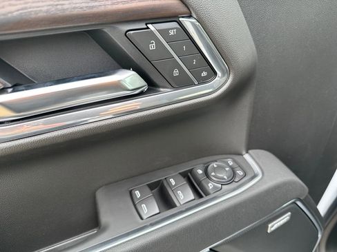 New 2026 GMC Sierra 1500 SLT w/ SLT Premium Plus Package image 23
