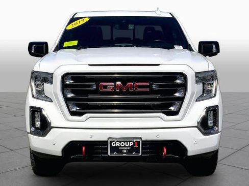 Used 2019 GMC Sierra 1500 AT4 w/ AT4 Premium Package AWD/4WD image 4