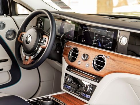 Certified 2025 Rolls-Royce Spectre Base w/ Spectre Launch Package image 17