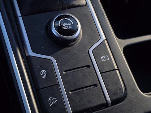 Used 2022 Kia Sorento LX image 20