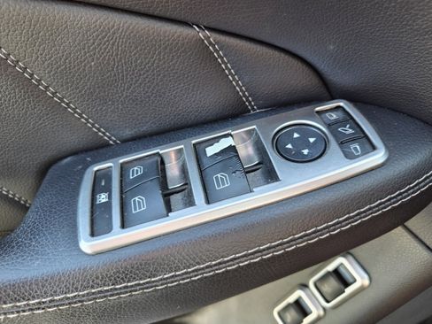 Used 2016 Mercedes-Benz GL 320 BlueTEC 4MATIC image 14