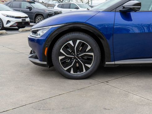 Certified 2024 Kia EV6 Wind w/ Wind Technology Package image 28