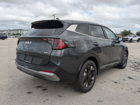 New 2026 Kia Sportage LX FWD image 5