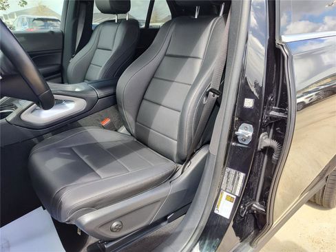 Used 2025 Mercedes-Benz GLE 350 4MATIC image 17