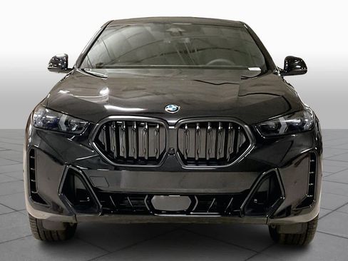 New 2026 BMW X6 xDrive40i w/ Climate Comfort Package image 3