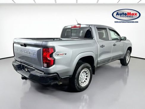 Used 2023 Chevrolet Colorado W/T w/ WT Convenience Package II AWD/4WD image 2