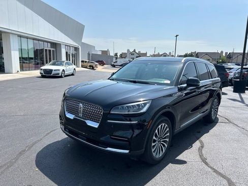 Used 2022 Lincoln Aviator Reserve w/ Elements Package Plus AWD/4WD image 2