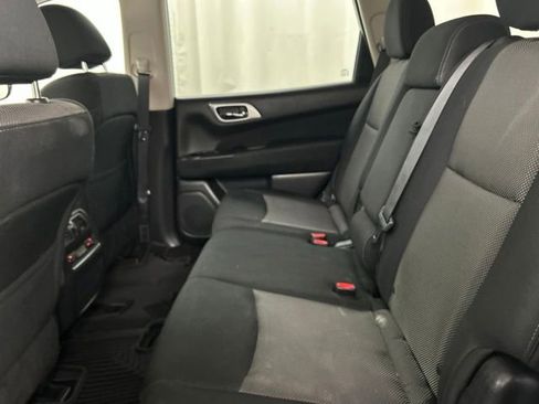 Used 2017 Nissan Pathfinder SV w/ Trailer Tow Package AWD/4WD image 24