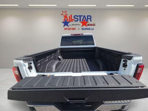 Used 2025 GMC Sierra 2500 SLT w/ SLT Convenience Package image 23