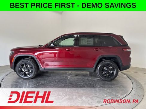 New 2026 Jeep Grand Cherokee Altitude AWD/4WD image 4
