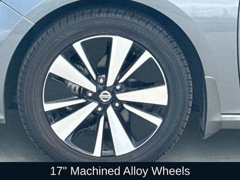 Used 2022 Nissan Altima 2.5 SV image 5