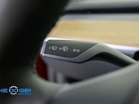 Used 2023 Tesla Model Y Long Range AWD/4WD image 15