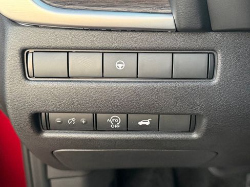 Certified 2026 Nissan Rogue Platinum AWD/4WD image 21