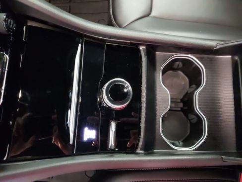 Used 2024 Jeep Grand Cherokee L Limited w/ Black Appearance Package AWD/4WD image 21