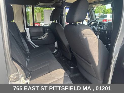 Used 2016 Jeep Wrangler Unlimited Sport w/ Quick Order Package 24S AWD/4WD image 16