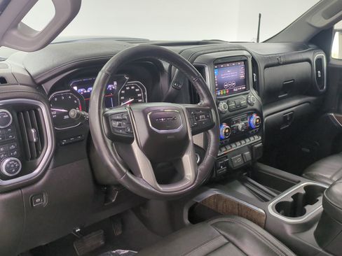 Used 2021 GMC Sierra 1500 Denali w/ Denali Ultimate Package AWD/4WD image 4