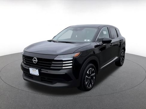 Used 2025 Nissan Kicks SV image 6