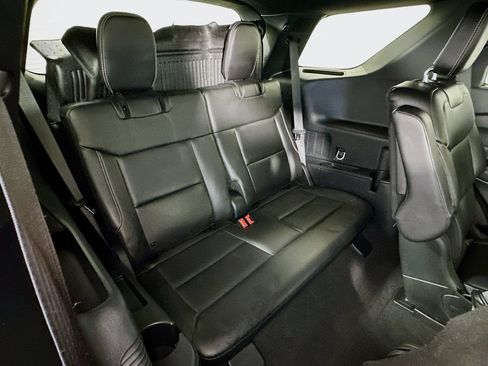 Used 2023 Ford Explorer ST w/ Equipment Group 401A AWD/4WD image 28